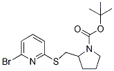 2-(6-BroMo-pyridin-2-ylsulfanylMeth
yl)-pyrrolidine-1-carboxylic acid t
ert-butyl ester Struktur