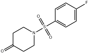 1-[(4-fluorophenyl)sulfonyl]piperidin-4-one Struktur