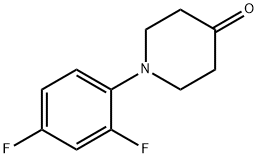 1-(2,4-difluorophenyl)piperidin-4-one Struktur