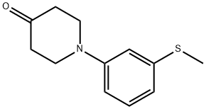 1-[3-(methylthio)phenyl]piperidin-4-one Struktur