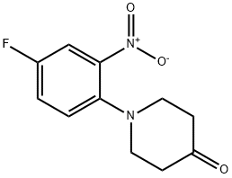 1-(4-fluoro-2-nitrophenyl)piperidin-4-one Struktur