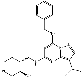 3-Piperidinol, 4-[[[3-(1-methylethyl)-7-[(phenylmethyl)amino]pyrazolo[1,5-a]pyrimidin-5-yl]amino]methyl]-, (3R,4R)- Struktur