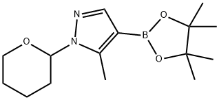 5-methyl-1-(tetrahydro-2H-pyran-2-yl)-4-(4,4,5,5-tetramethyl-1,3,2-dioxaborolan-2-yl)-1H-pyrazole Struktur