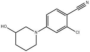 2-chloro-4-(3-hydroxy-1-piperidinyl)benzonitrile Struktur