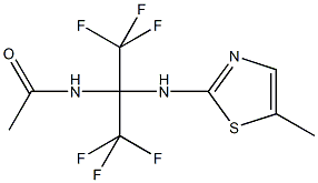 N-[2,2,2-trifluoro-1-[(5-methyl-1,3-thiazol-2-yl)amino]-1-(trifluoromethyl)ethyl]acetamide Struktur