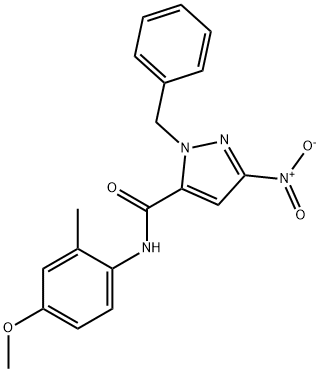 1-benzyl-3-nitro-N-(4-methoxy-2-methylphenyl)-1H-pyrazole-5-carboxamide Struktur