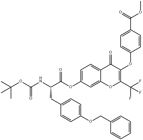 methyl 4-[7-[2-[(2-methylpropan-2-yl)oxycarbonylamino]-3-(4-phenylmethoxyphenyl)propanoyl]oxy-4-oxo-2-(trifluoromethyl)chromen-3-yl]oxybenzoate Struktur