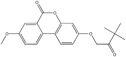 3-(3,3-dimethyl-2-oxobutoxy)-8-methoxybenzo[c]chromen-6-one Struktur