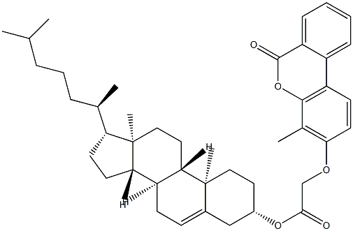 [(3S,8S,9S,10R,13R,14S,17R)-10,13-dimethyl-17-[(2R)-6-methylheptan-2-yl]-2,3,4,7,8,9,11,12,14,15,16,17-dodecahydro-1H-cyclopenta[a]phenanthren-3-yl] 2-(4-methyl-6-oxobenzo[c]chromen-3-yl)oxyacetate Struktur