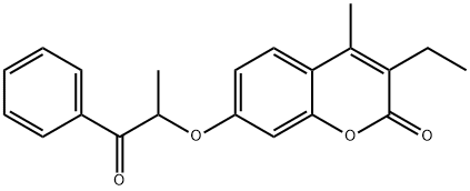 3-ethyl-4-methyl-7-(1-oxo-1-phenylpropan-2-yl)oxychromen-2-one Struktur