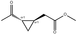 Cyclopropaneacetic acid, 2-acetyl-, methyl ester, (1R,2S)-rel- (9CI) Struktur