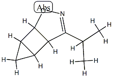 6-Oxa-7-azatricyclo[3.3.0.02,4]oct-7-ene,8-(1-methylethyl)-(9CI) Struktur