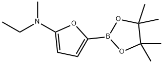 5-(Methylethylamino)furan-2-boronic acid pinacol ester Struktur