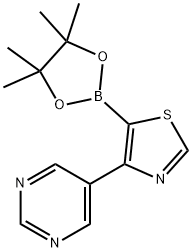 4-(5-Pyrimidyl)thiazole-5-boronic acid pinacol ester Struktur