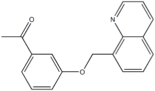 1-[3-(quinolin-8-ylmethoxy)phenyl]ethan-1-one Struktur