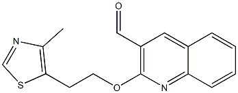 2-[2-(4-methyl-1,3-thiazol-5-yl)ethoxy]quinoline-3-carbaldehyde Struktur