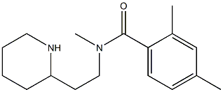 N,2,4-trimethyl-N-[2-(piperidin-2-yl)ethyl]benzamide Struktur