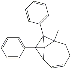 1,9-Diphenyl-2-methyltricyclo[5.2.0.02,9]non-5-ene Struktur