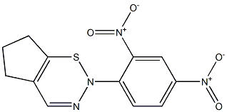 2-(2,4-Dinitrophenyl)-2,5,6,7-tetrahydrocyclopenta[e]-1,2,3-thiadiazine Struktur