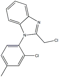 1-(2-chloro-4-methylphenyl)-2-(chloromethyl)-1H-1,3-benzodiazole Struktur