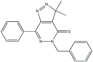 3,3-Dimethyl-5-benzyl-7-phenyl-3H-pyrazolo[3,4-d]pyridazine-4(5H)-thione Struktur