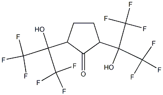 2,5-Bis[2,2,2-trifluoro-1-hydroxy-1-(trifluoromethyl)ethyl]cyclopentanone Struktur