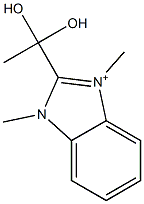 2-(1,1-Dihydroxyethyl)-1,3-dimethyl-3H-benzimidazol-1-ium Struktur