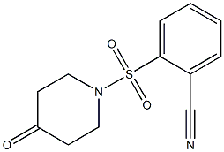 2-[(4-oxopiperidine-1-)sulfonyl]benzonitrile Struktur