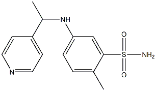 2-methyl-5-{[1-(pyridin-4-yl)ethyl]amino}benzene-1-sulfonamide Struktur