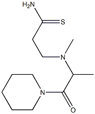 3-{methyl[1-oxo-1-(piperidin-1-yl)propan-2-yl]amino}propanethioamide Struktur