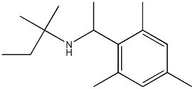 (2-methylbutan-2-yl)[1-(2,4,6-trimethylphenyl)ethyl]amine Struktur