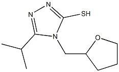 4-(oxolan-2-ylmethyl)-5-(propan-2-yl)-4H-1,2,4-triazole-3-thiol Struktur