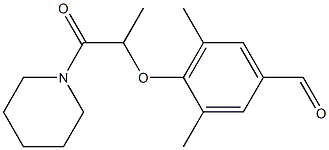 3,5-dimethyl-4-{[1-oxo-1-(piperidin-1-yl)propan-2-yl]oxy}benzaldehyde Struktur