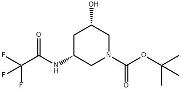 (3R, 5S)-3-Hydroxy-5-(2,2,2-trifluoro-acetylamino)-piperidine-1-carboxylic acid tert-butyl ester Struktur