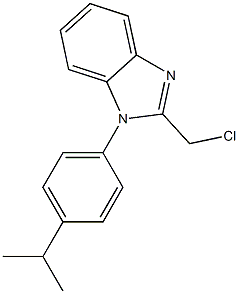 2-(chloromethyl)-1-[4-(propan-2-yl)phenyl]-1H-1,3-benzodiazole Struktur