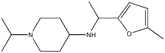 N-[1-(5-methylfuran-2-yl)ethyl]-1-(propan-2-yl)piperidin-4-amine Struktur