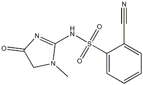 2-cyano-N-(1-methyl-4-oxo-4,5-dihydro-1H-imidazol-2-yl)benzene-1-sulfonamide Struktur