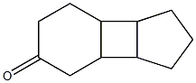 (3aR,3bR,7aS,7bR)-Octahydro-1H-cyclopenta[3,4]cyclobuta[1,2]benzen-4(5H)-one Struktur