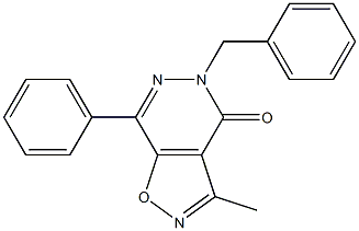 3-Methyl-5-benzyl-7-phenylisoxazolo[4,5-d]pyridazin-4(5H)-one Struktur