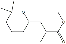 2-Methyl-3-[(6,6-dimethyltetrahydro-2H-pyran)-2-yl]propionic acid methyl ester Struktur