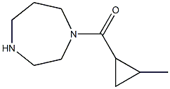 1-[(2-methylcyclopropyl)carbonyl]-1,4-diazepane Struktur