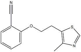 2-[2-(4-methyl-1,3-thiazol-5-yl)ethoxy]benzonitrile Struktur