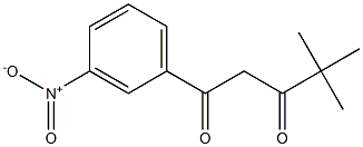 4,4-dimethyl-1-(3-nitrophenyl)pentane-1,3-dione Struktur