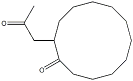 2-(2-Oxopropyl)cyclododecanone Struktur