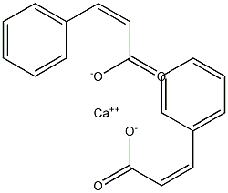 Bis[cis-cinnamic acid]calcium salt Struktur