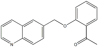 1-[2-(quinolin-6-ylmethoxy)phenyl]ethan-1-one Struktur