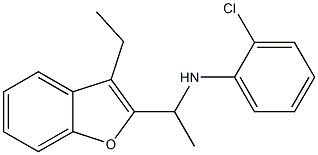 2-chloro-N-[1-(3-ethyl-1-benzofuran-2-yl)ethyl]aniline Struktur