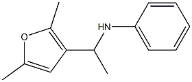 N-[1-(2,5-dimethylfuran-3-yl)ethyl]aniline Struktur