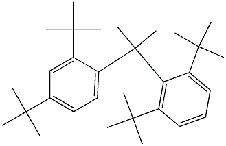 2-(2,4-Di-tert-butylphenyl)-2-(2,6-di-tert-butylphenyl)propane Struktur