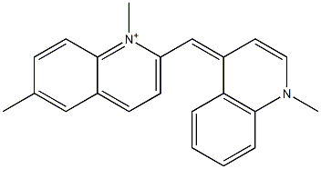 1,6-Dimethyl-2-[(1-methylquinolin-4(1H)-ylidene)methyl]quinolinium Struktur